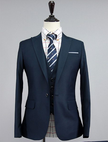 藏藍(lán)色西服定制